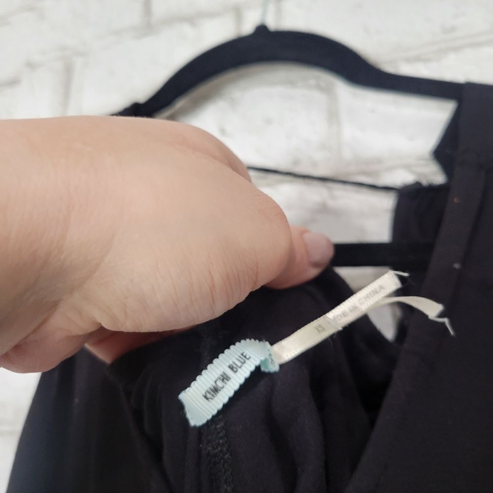 Kimchi Blue from Urban Outfitters crop flowy tank - Picture 9 of 14